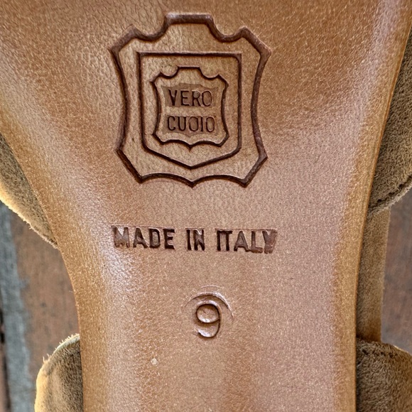 Very good condition! suede tan color - Picture 6 of 6